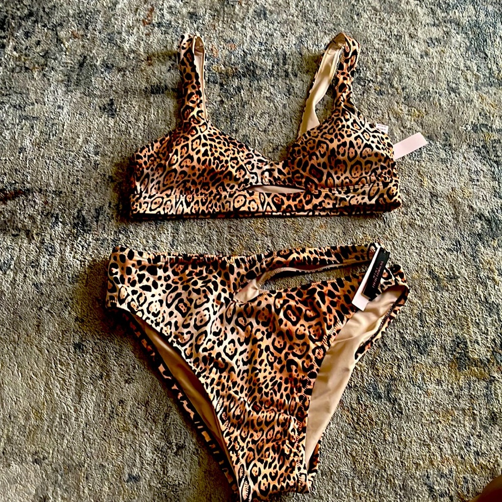 Victoria’s Secret leopard swim 2 piece